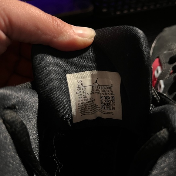 Mens Jordan Hightops - Picture 3 of 5